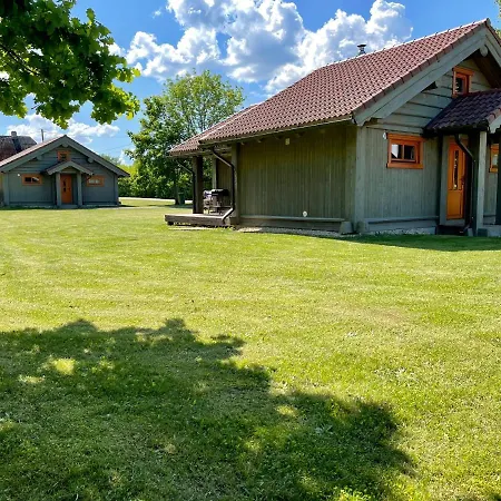 Puhkemajad Casa vacanze Suislepa