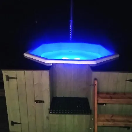 Nyaraló Puhkemajad *